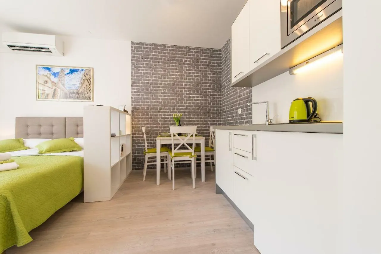 Ink Apartment Split